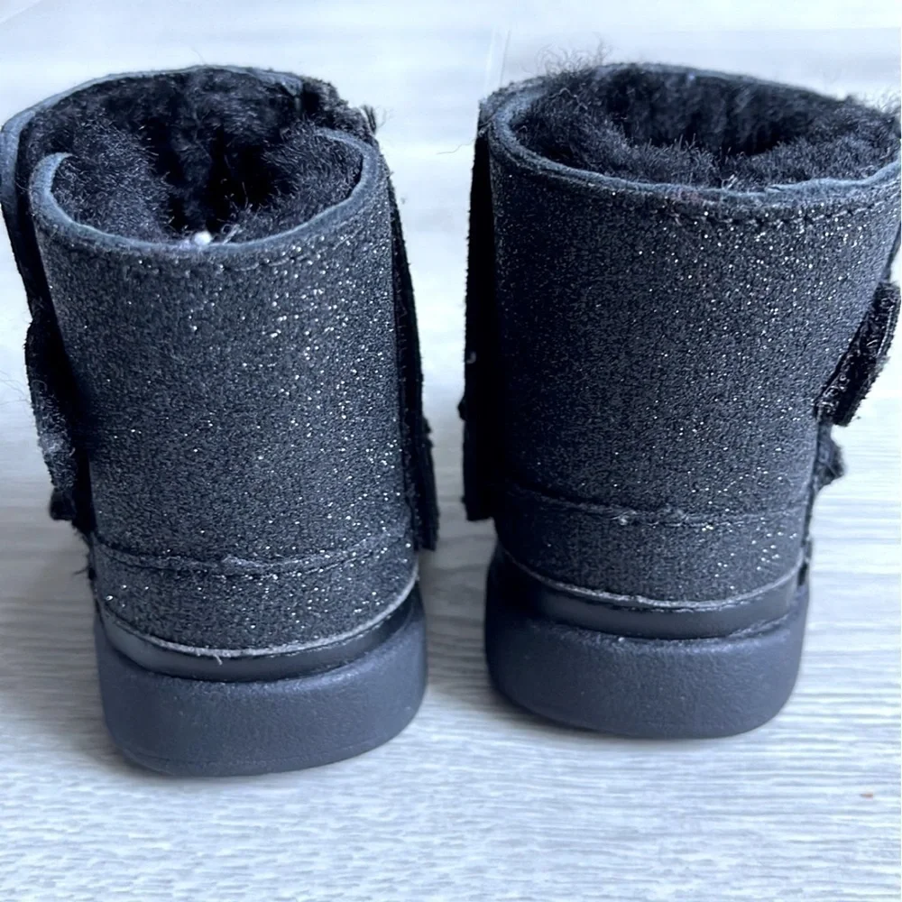 UGG baby girls
